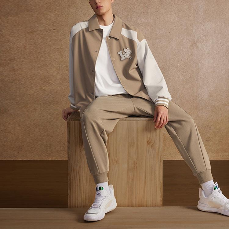 Li-Ning Wade Series Stand Collar Letter Print Woven Casual Long-Sleeve Sports Coach Jacket Men Jacket Pale-Chestnut AFDT869-2