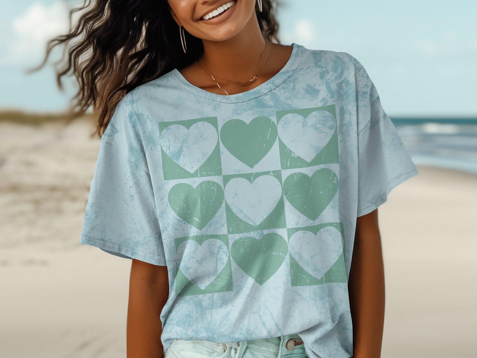 Comfort Colors Heart Pattern Grid Shirt, Trendy Distressed Design Tee, Heart Lovers Fashion, Stylish Grid Heart T-Shirt, Casual Graphic Top S