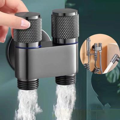 G1/2 1 vstup 2 výstupy rohový ventil nástěnná montáž toaleta bidet trojúhelníkový ventil uzavírací ventil dvojité ovládání bidet toaleta postřikovač sprchová hlavice příslušenství zinková slitina