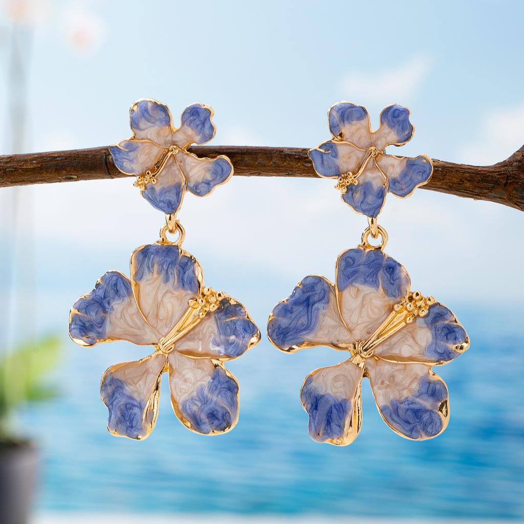 Design Zweilagige Hibiskusblüten-Ohrringe, Leichter Luxus Blau und Weiß Blühend Urlaubsstil Hochwertige Ohrringe
