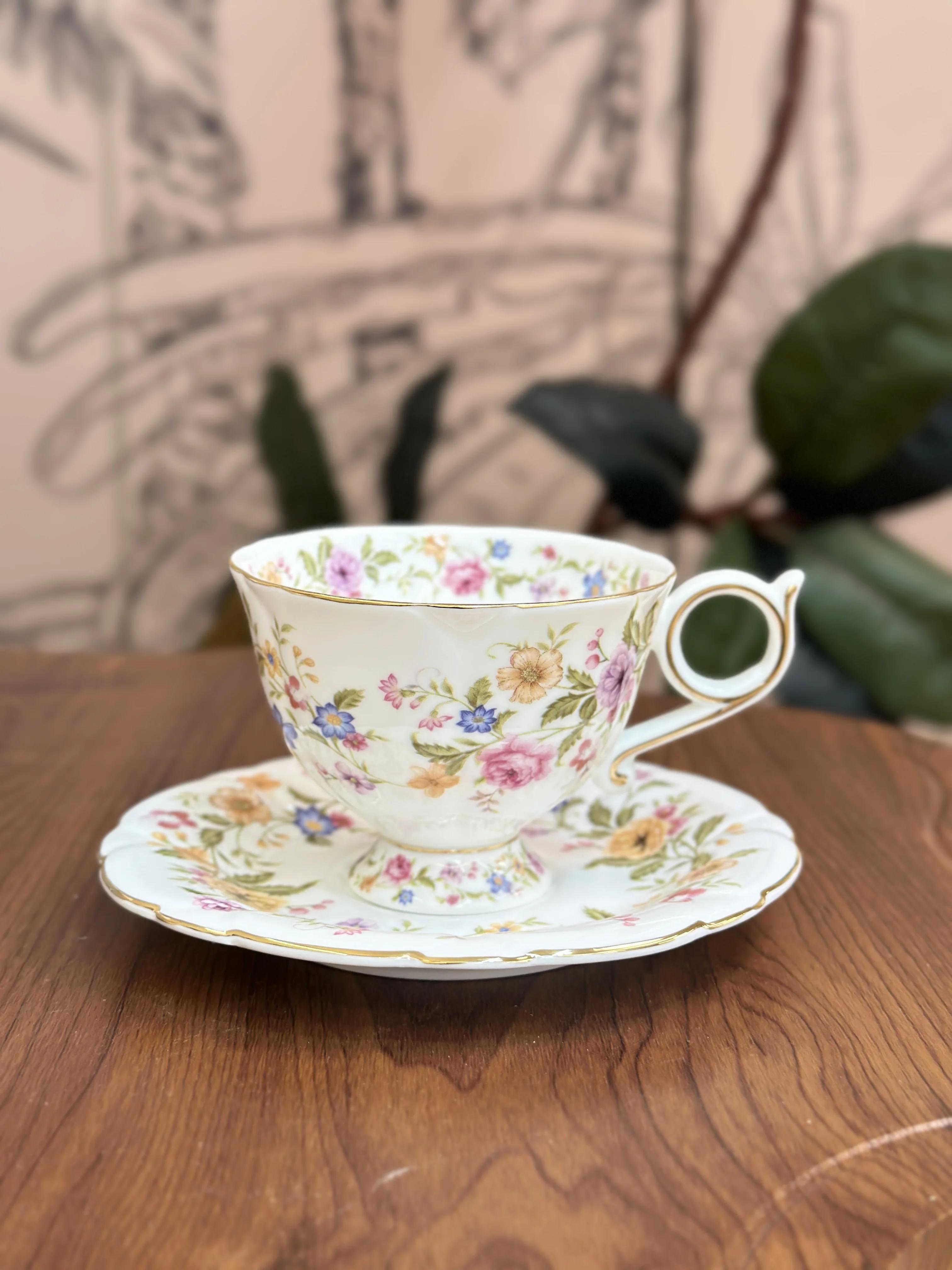 

Flower Ribbon Bone China Coffee Cup Saucer Handmade Bow Teacup High-grade Coffee Mug Exquisite Teacup Gift Box Birthday Gift жовтий
