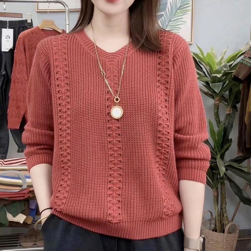 

Round Neck Solid Color Knitted Sweater for Women Stylish Middle-aged Mother Slimming Top S красный