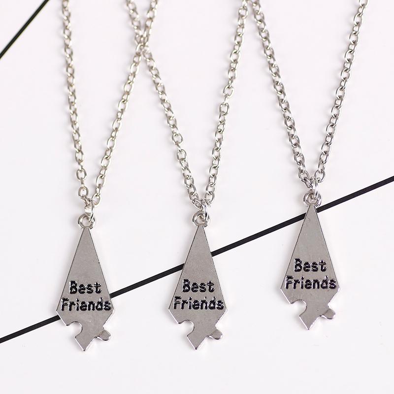 Best Friends Necklace Creative Five-Pointed Star Pendant Alloy Accessories Men and Women Friendship Chain Fashion Jewelry Gift