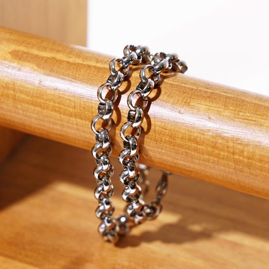 Jbans Classic Surgical Steel Bl8 Chain Bracelet (C1902-Ac498Sv)