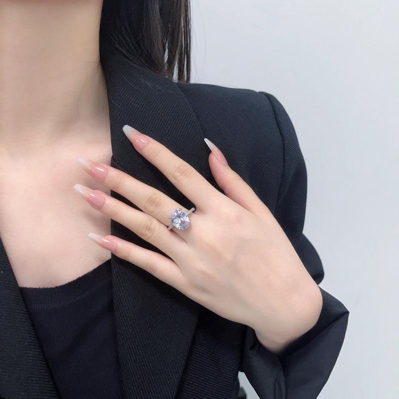 

Кольцо Женский Дизайн Высокий Сенс Легкая Роскошь Индивидуальность Имитация Циркона Бриллиант Голубиное Яйцо Кольцо на Палец No. 10