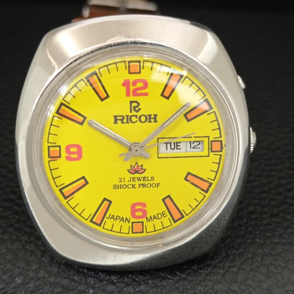 JAPAN VINTAGE RICOH R31 AUTOMATIC MENS YELLOW COLOR DIAL WATCH A707690-1