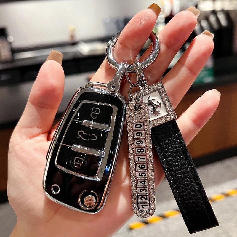 Chery Key Case for Tiggo 3x, Arrizo 5, and QQ Ice Cream - High-End Protective Shell with Buckle for Women.