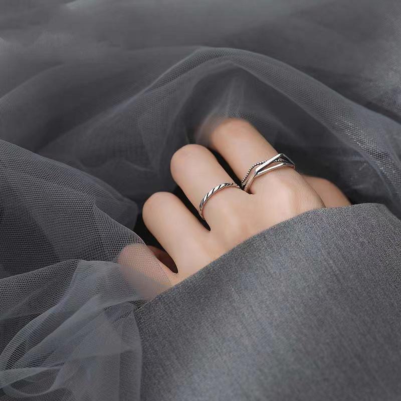Women's Adjustable Minimalist Ring - Hong Kong Style, Elegant, High-End, Colorfast, Perfect for Index Finger