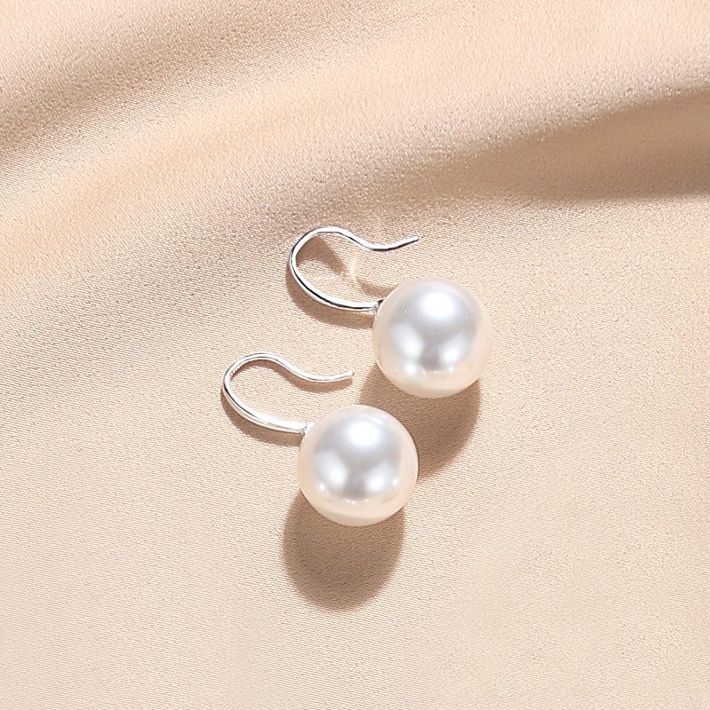 S925 Sterling Silver Large Pearl Dangle Earrings for Women - 2024 Niche Design Ear Hooks, High-End Temperament Jewelry.