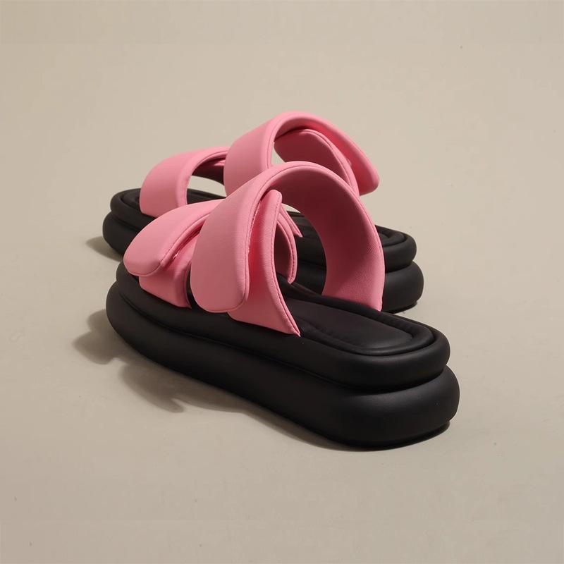 

Thick-bottomed pink cool slippers for women to wear 2025 summer stepping on shit feeling soft surface beach half drag new bread slippers for women 35 розовый