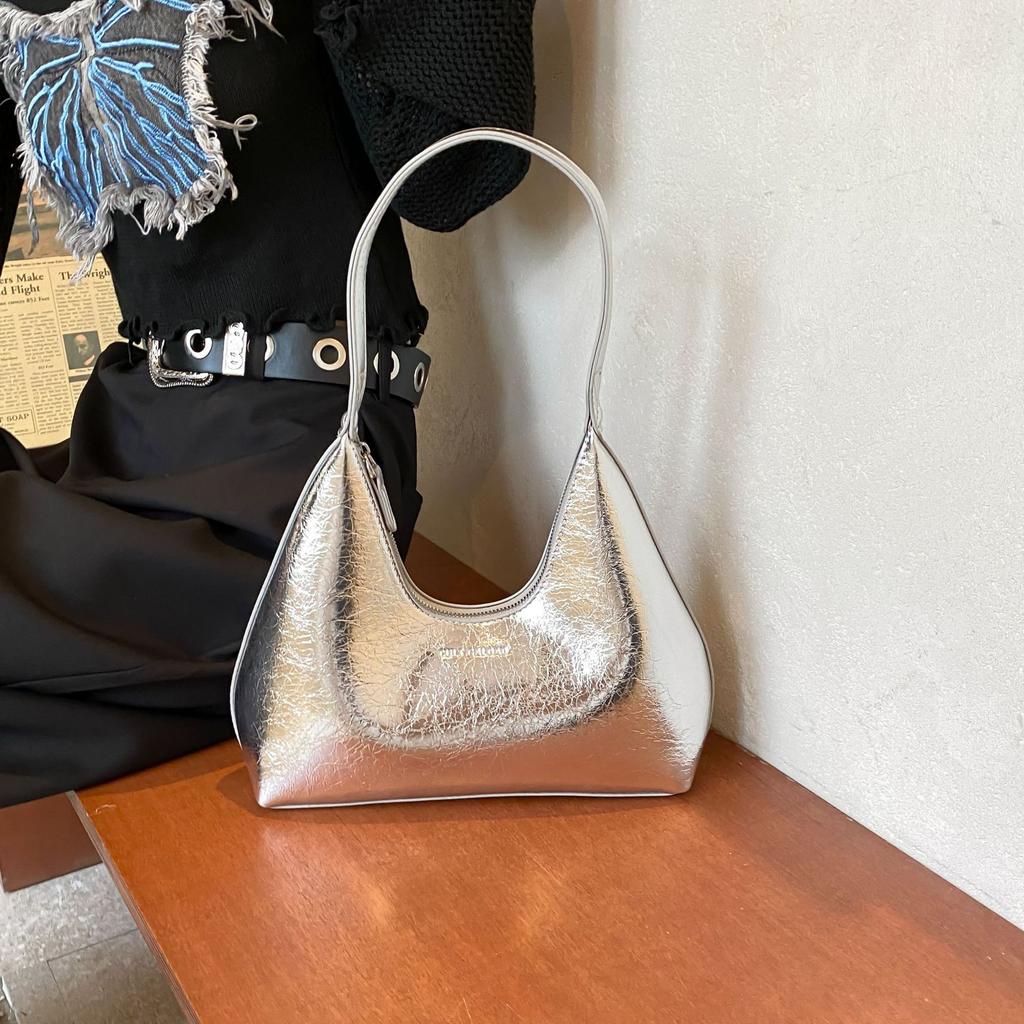 Silver bag niche armpit bag 2025 new large-capacity commuter handbag colorful glossy crescent bag