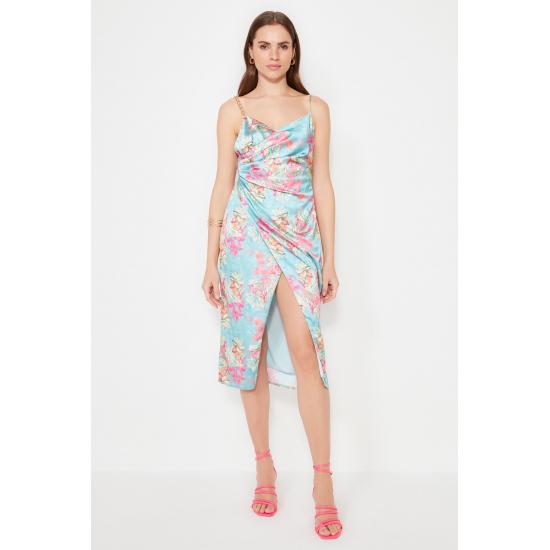 Vícebarevné saténové šaty s květinovým potiskem