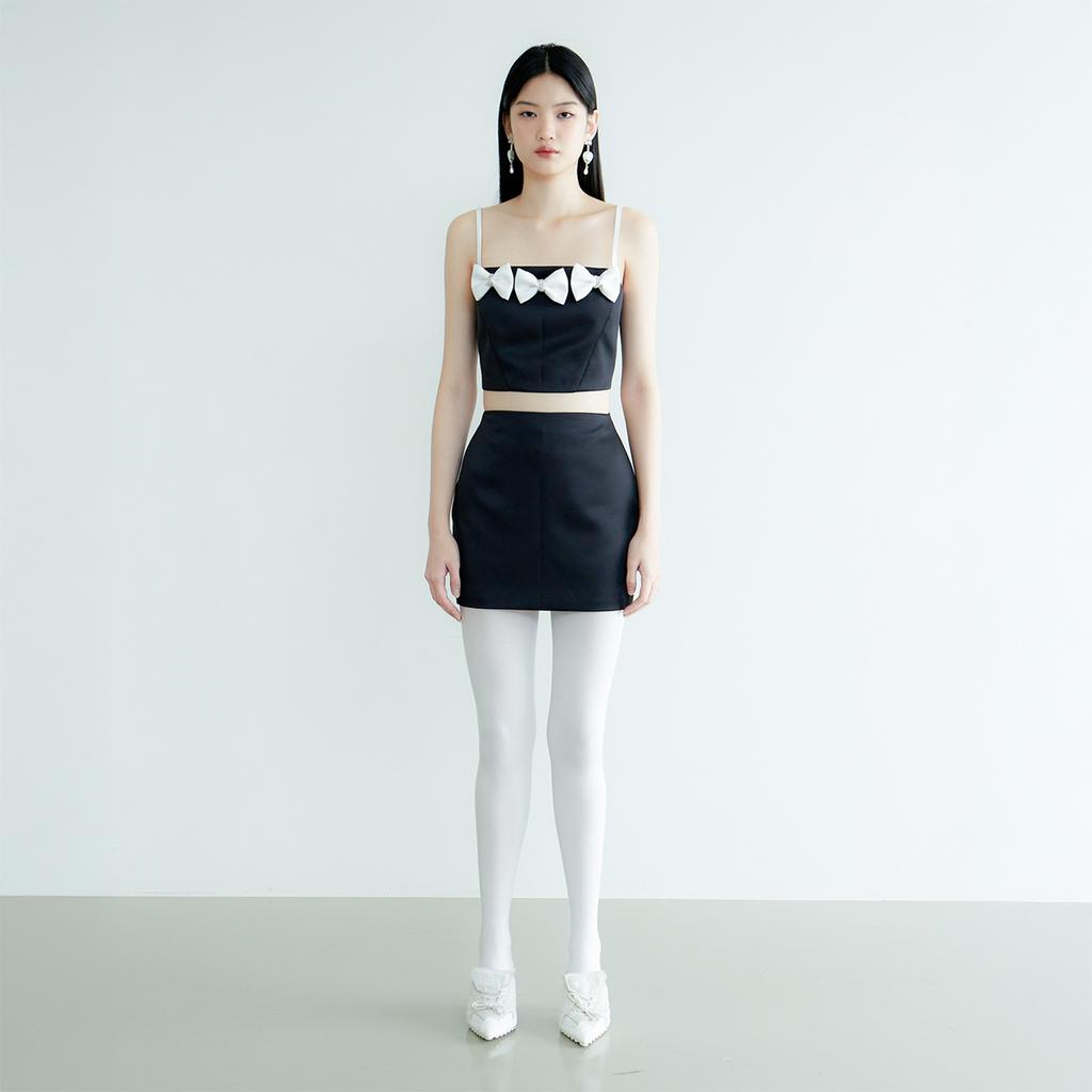 Leobyui Black Satin Skirt
