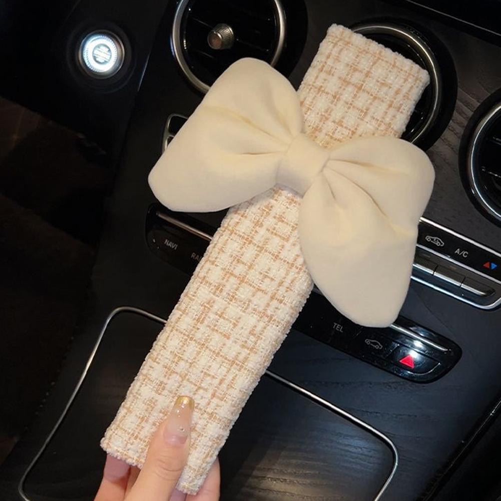 Universal Bowknot Car Safety Seat Belt Cover Pearl Ice Car Protective Shoulder Silk Flower Seatbelt Auto Styling Accessorie S2A7