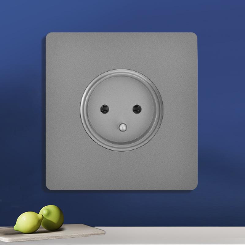 Priză UK 13A pentru perete gri cu încărcător Type-C și USB