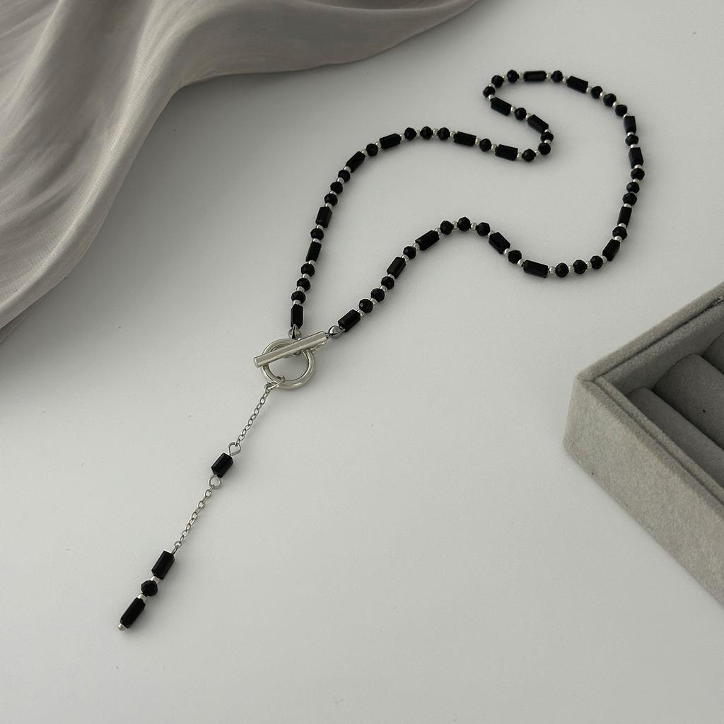 Vintage Y-förmige Schwarze Kristall Quaste Halskette Mode Minimalistisch OT-Verschluss Gespleißte Schlüsselbein Kette für Damen Tägliche Party Schmuck Zubehör