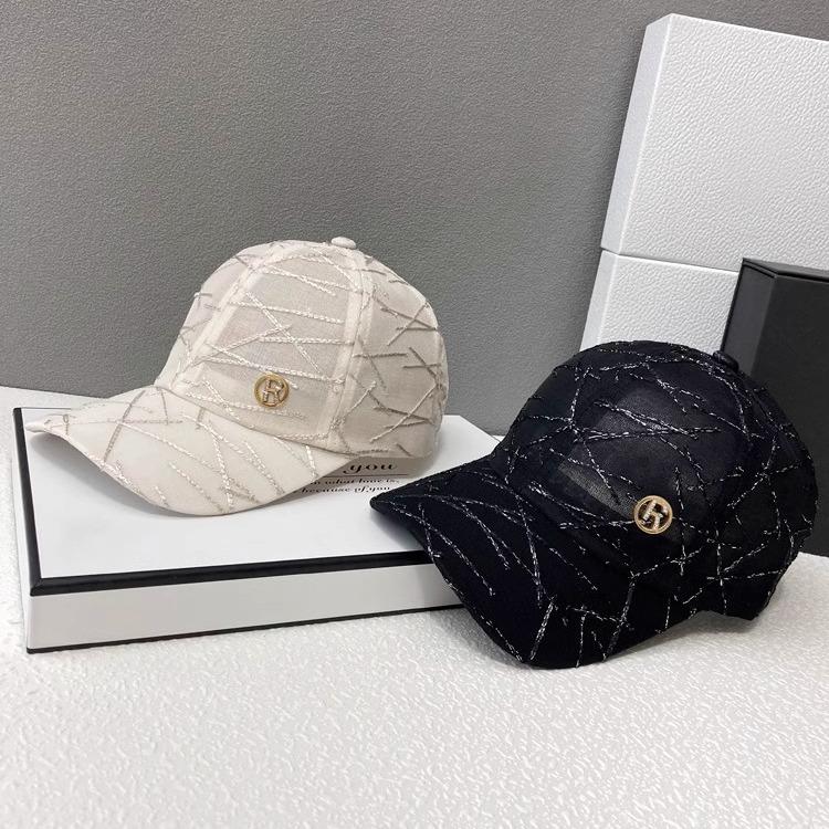 Women's Hat Breathable Mesh Baseball Hat Outdoor Sunscreen Versatile Duck Tongue Hat Summer