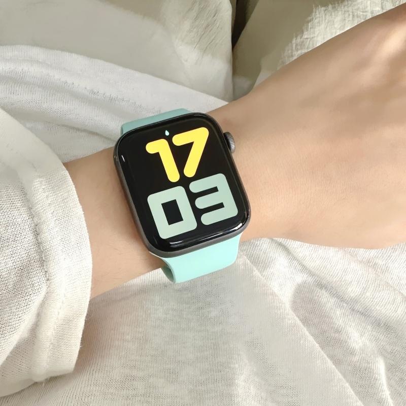 Straps For Watch 10 46 Mm 49mm 44 Mm 45mm 40mm 42mm 41mm 38mm Sport Bracelet iWatch Series 9 8 7 SE Ultra 2 Silicone Band