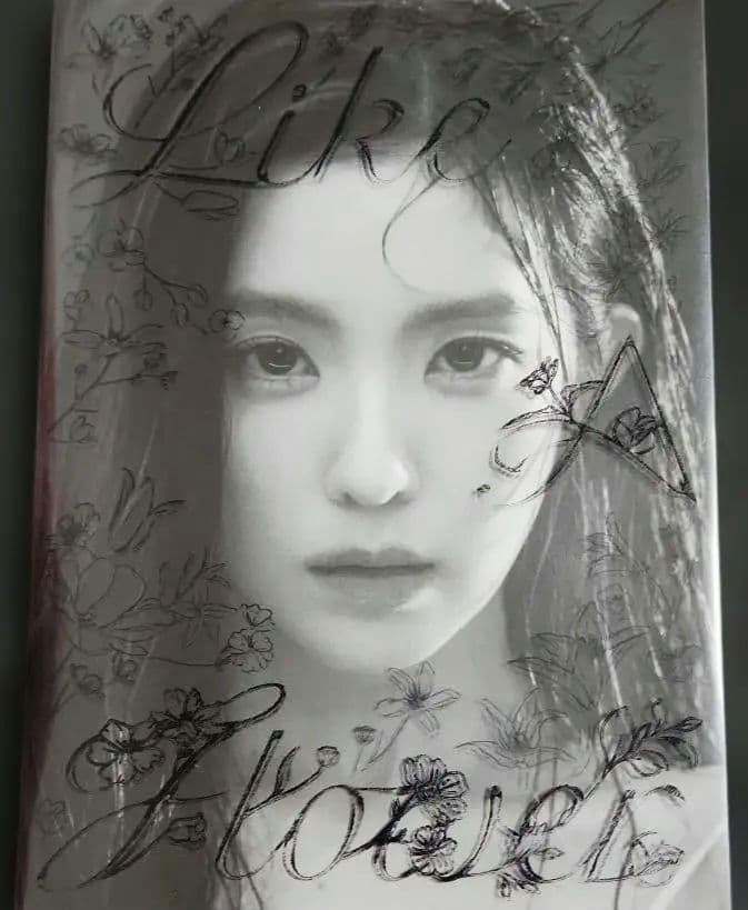 

[USED] IRENE The First Mini [Like A Flower (Pho