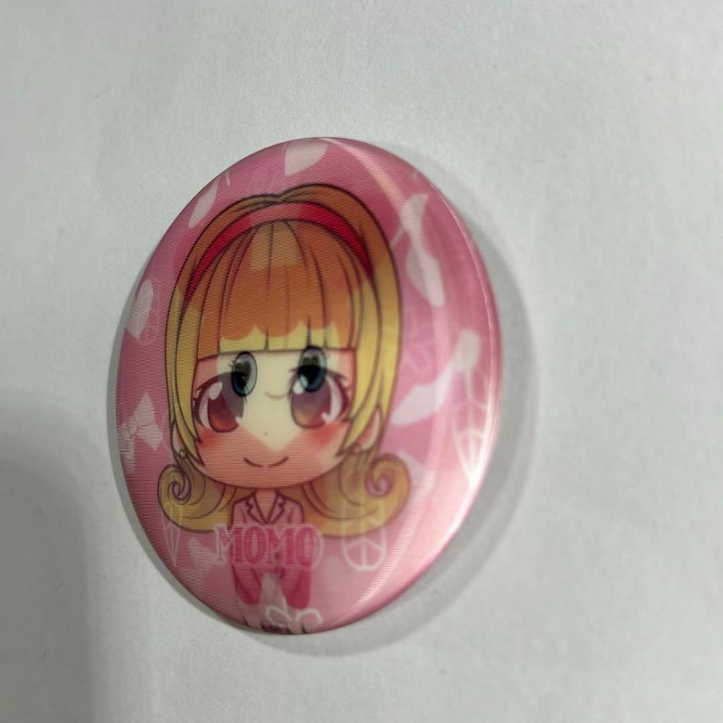 [USED] TWICE Momo Mobley Dreamday FC Lottery Lenticular Can Badge