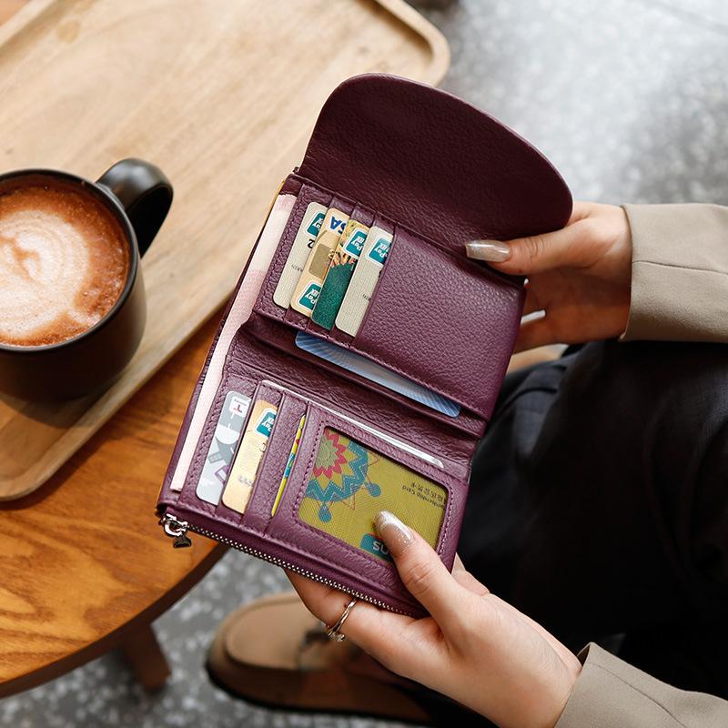 2026 Leather Women's Color-blocked Wallet, Large Capacity Top Layer Cowhide Wallet, Short Clutch