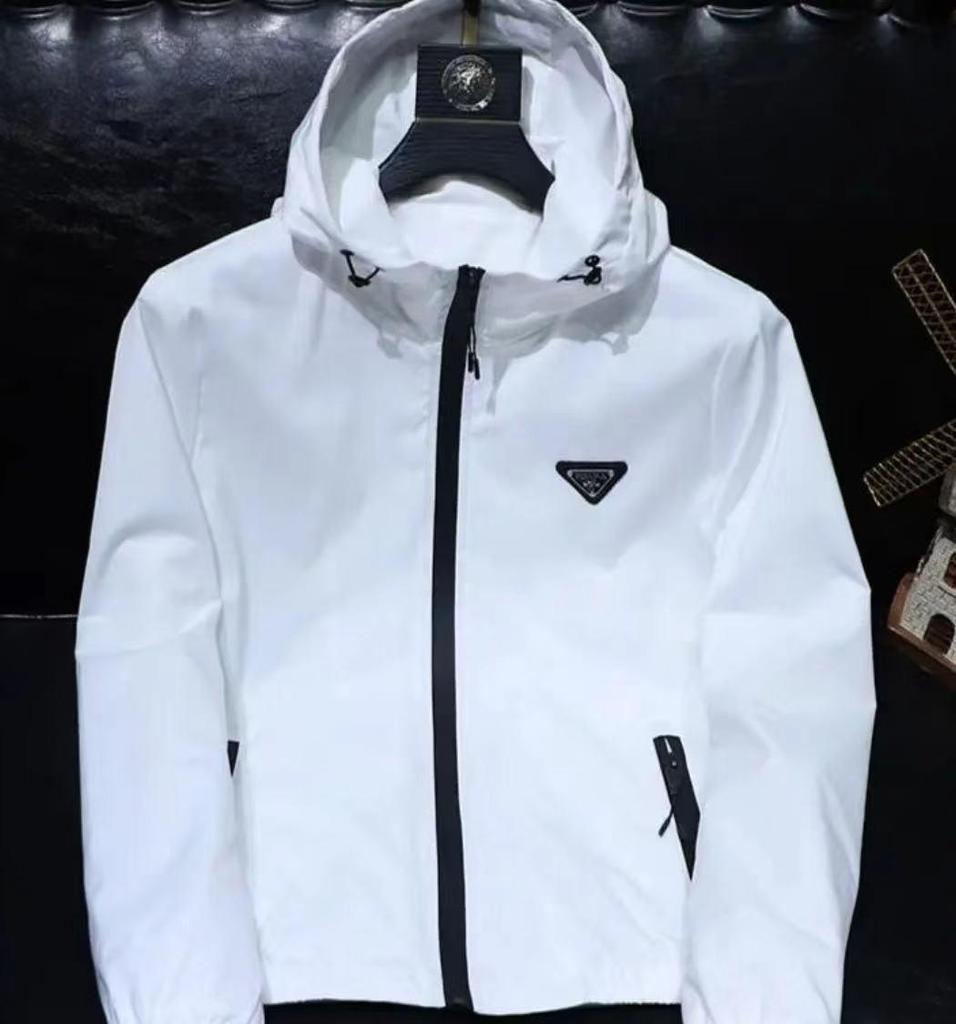 Kurtka męska z kapturem w stylu europejskim 2024: Lekki luksus, modny, prosty – idealny na wiosnę/jesień