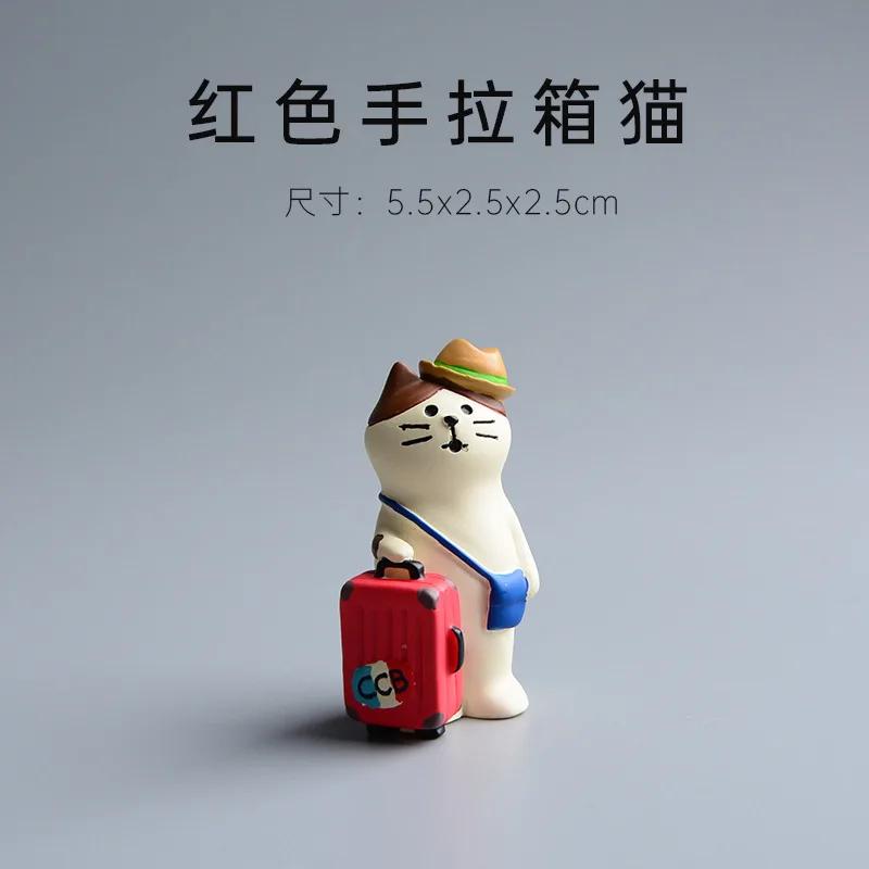 ZAKKA Cute Cat Tiger Panda Small Ornament Crafts Travel Around The World Resin Handicraft Desktop Decor Collection Decoration