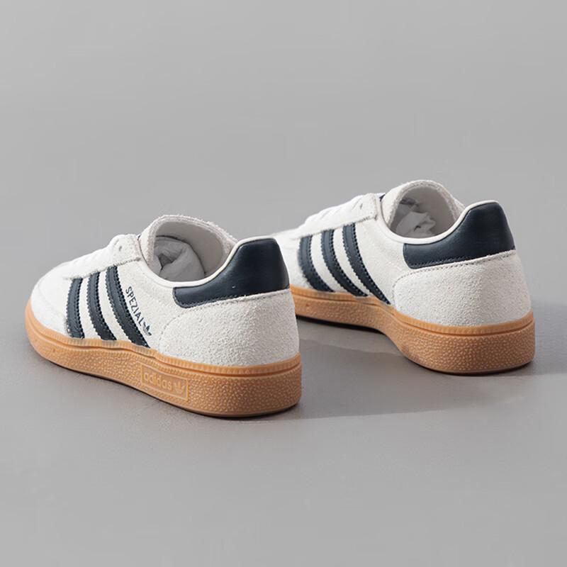 Adidas Women's IF6562 Sports Life Board Shoes