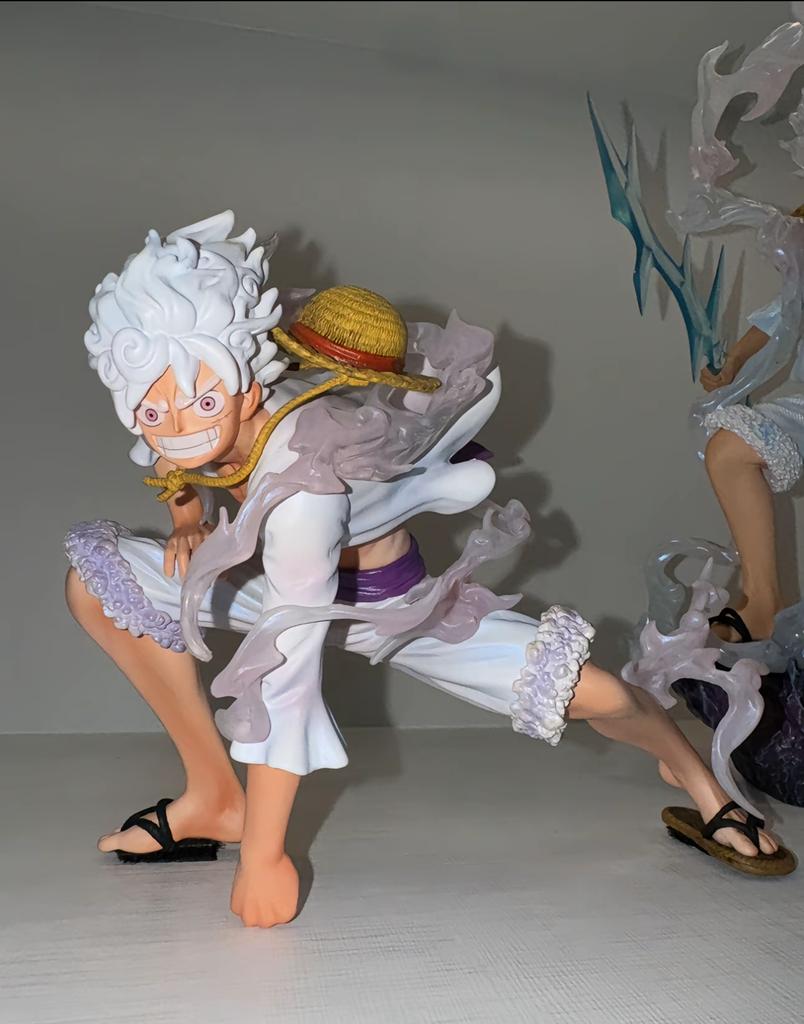 JT Studio One Piece 8x scope Luffy Zoro Punch the ground Can Move PVC Favorite Domineering Table setup 6.29inch/16cm Toys Gifts