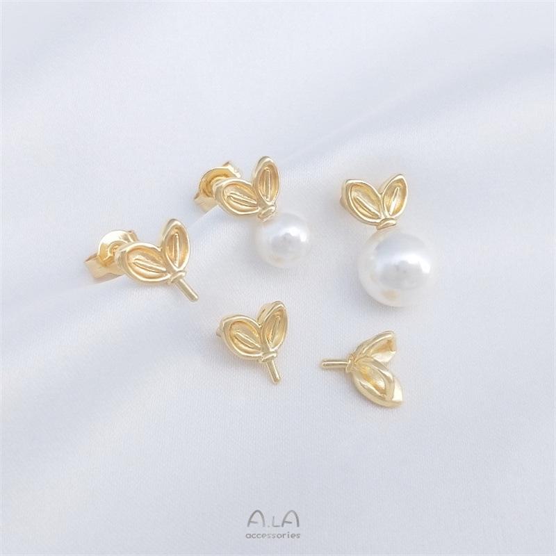 14K Gold-Filled Rabbit Ears Leaf Pendant Necklace with Pearl