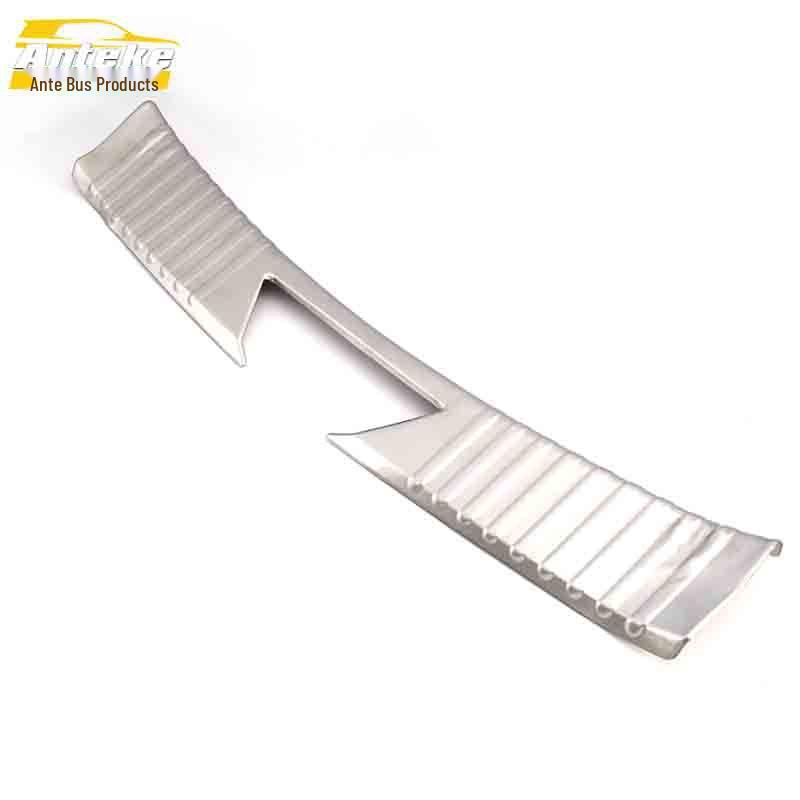 

Saab X35 Rear Guard Plate: Stainless Steel Tailgate Trunk Protector with Decorative Bright Strip