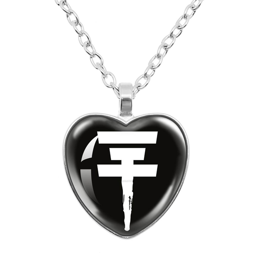 Tokio Hotel Anhänger Halskette Rockband Bill Kaulitz Musik Sänger Bild Glas Herzform Halskette Schmuck Charme Fans Geschenk