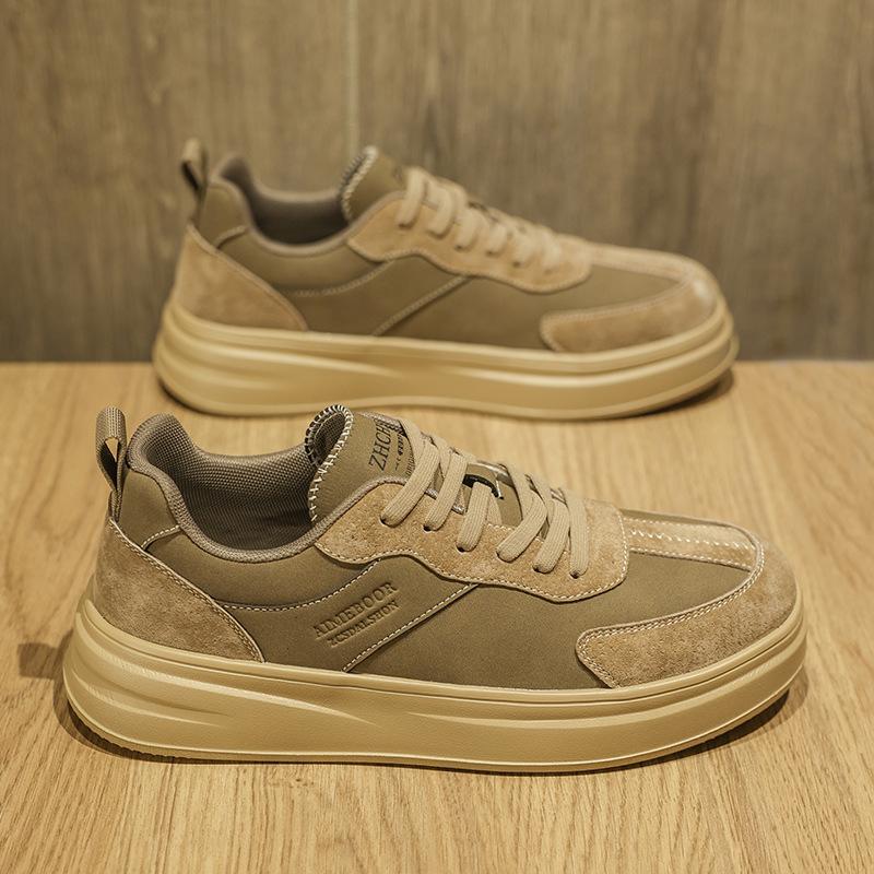 Board Shoes Autumn and Winter New Comfortable Thick-soled Lightweight Sports and Leisure Shoes Heightening Non-slip Board Shoes