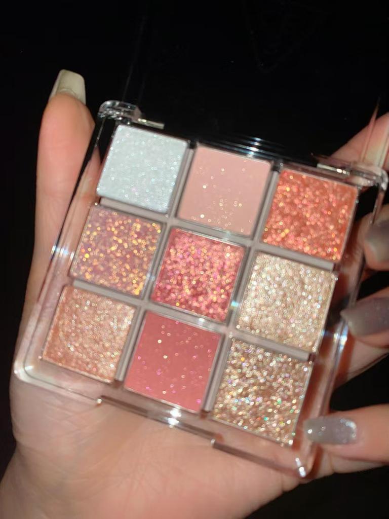 Punk Smokey Matte Glitter Eyeshadow Palette with 9 Cool Toned Colors
