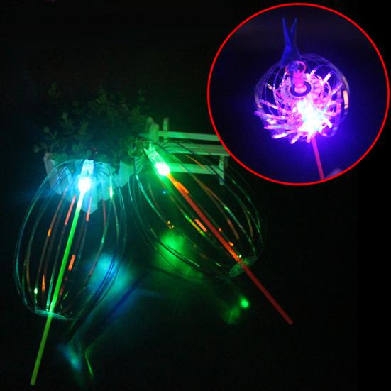 LED Işıklı Parlayan Baloncuk Makinesi Sallanan Çubuk Değnekler Açık Hava Çocuk Oyuncakları Hediyeler