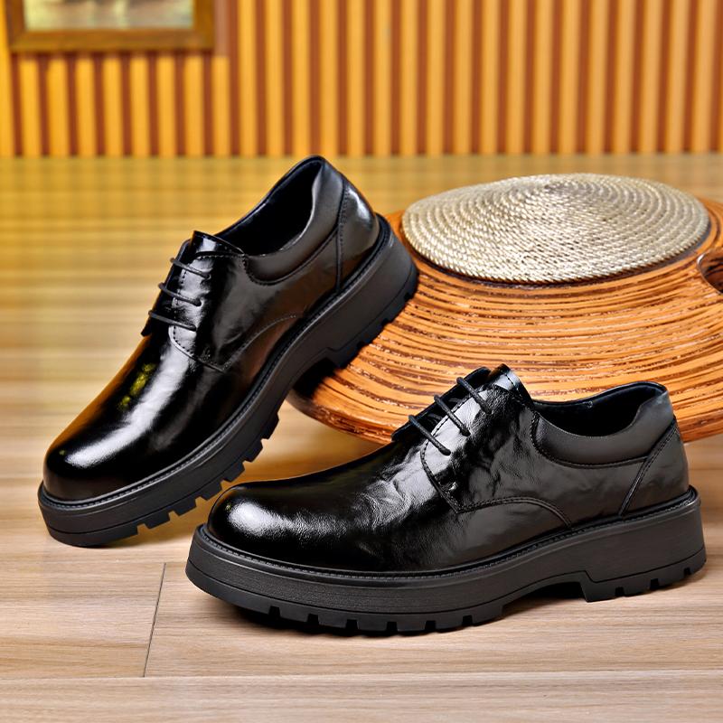 2025 Italian Brand Men's Thick Soled Formal Shoes Interview Business Casual Shoes Classic Brown Men's Banquet Leather Shoes