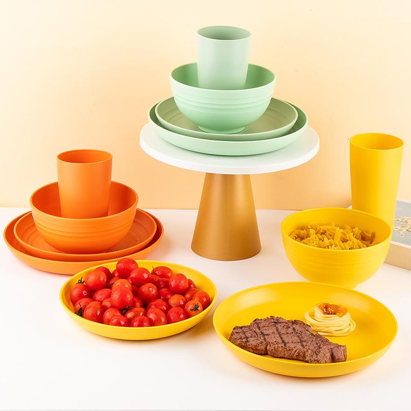 Cross-border Plastic Tableware Set: Plates, Bowls, Cups, Vomit Bowls, 24-Piece for Home Use.