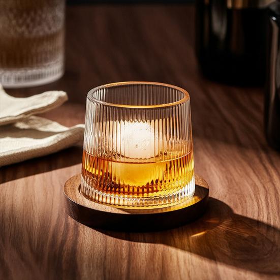 Drehbares Whiskey-Glas mit Holzständer, Handbemalter rotierender Tumbler für Bar, Schreibtischspielzeug zur Stressbewältigung Geschenk