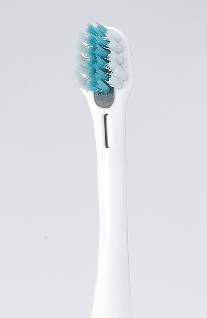 Purchase Panasonic Replacement Brush Heads for Doltz Ion Air Dense Bristle White [Bulk Set] Conditioner, Ultra-Fine Brush, 4-Pack, EW09134A-W