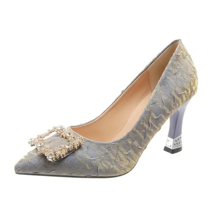 

2024 Новая весна и осень повседневная мода жемчужные свадебные туфли на шпильках квадратные стразы сексуальные и удобные высокие каблуки 40 фиолетовый