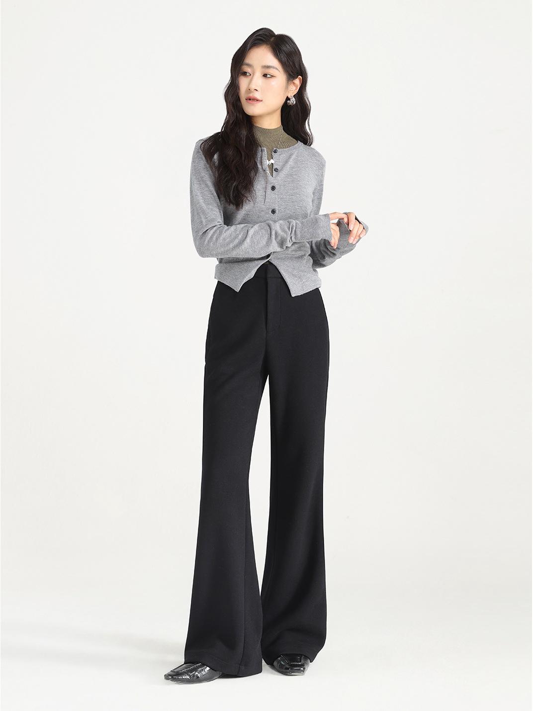 

2025 Autumn/Winter Women s Black Thickened Elastic Slimming Micro-Flare Pants: Stylish & Comfortable for Casual Commuting. 4XL