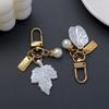 1 Elegant Tassel Gift Keychain Cute Keychain Vintage Bow Luxurious Pearl