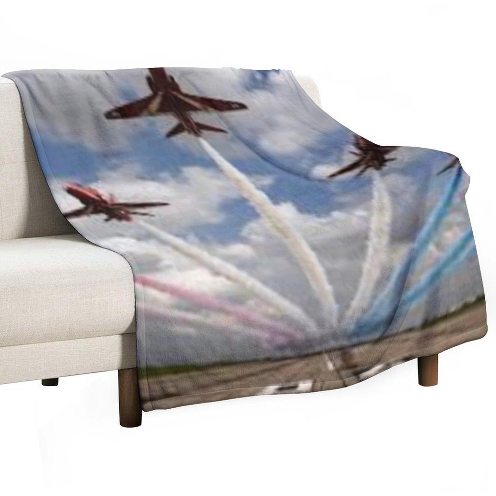 red arrows just taking off Throw Blanket for winter Flannel Fabric Soft Beds Cute Plaid Blankets