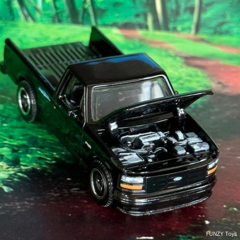 Matchbox 1994F-150 SVT Lightning Pickup Diecast Model Car FWD28 Opening Doors & Hood Moving Parts Adult Collectible Gift