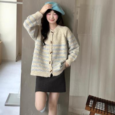 Autumn and Winter New Contrasting Color Striped Horn Buckle Knitted Cardigan Loose Soft Waxy Design Sweater Jacket Women