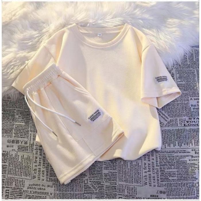 

Плюс размер Летний свободный крой утягивающий женский костюм из двух предметов Повседневная спортивная верхняя одежда Уличная одежда Комплекты с коротким рукавом 2XL