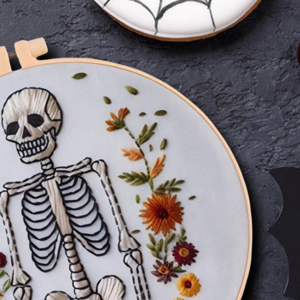 Halloween Embroidery Starter Kit Ghost & Gothic Stamped Pattern Cross Stitch DIY Christmas Decoration Embroidery Kit for Adults