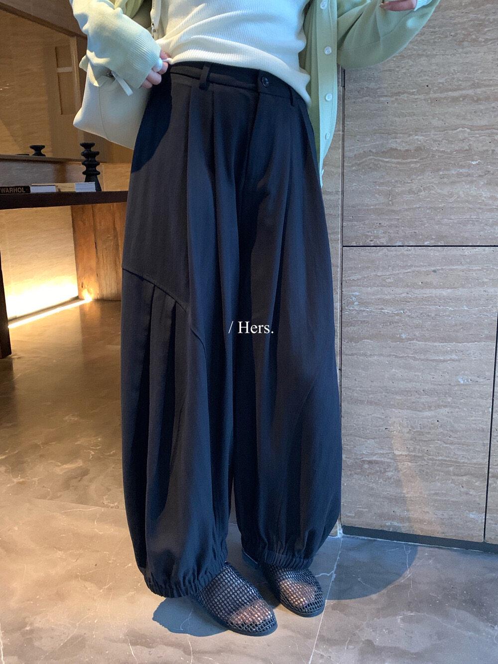 

Women s High-Waisted Pleated Wide-Leg Lantern Pants - Spring 2026 Casual Balloon Design Large чёрный