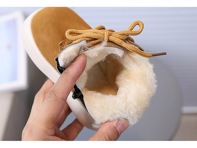 Leichte Retro Unisex Kinder Stiefel mit dicker Sohle aus gelbem Leder, Herbst 2025 Kollektion