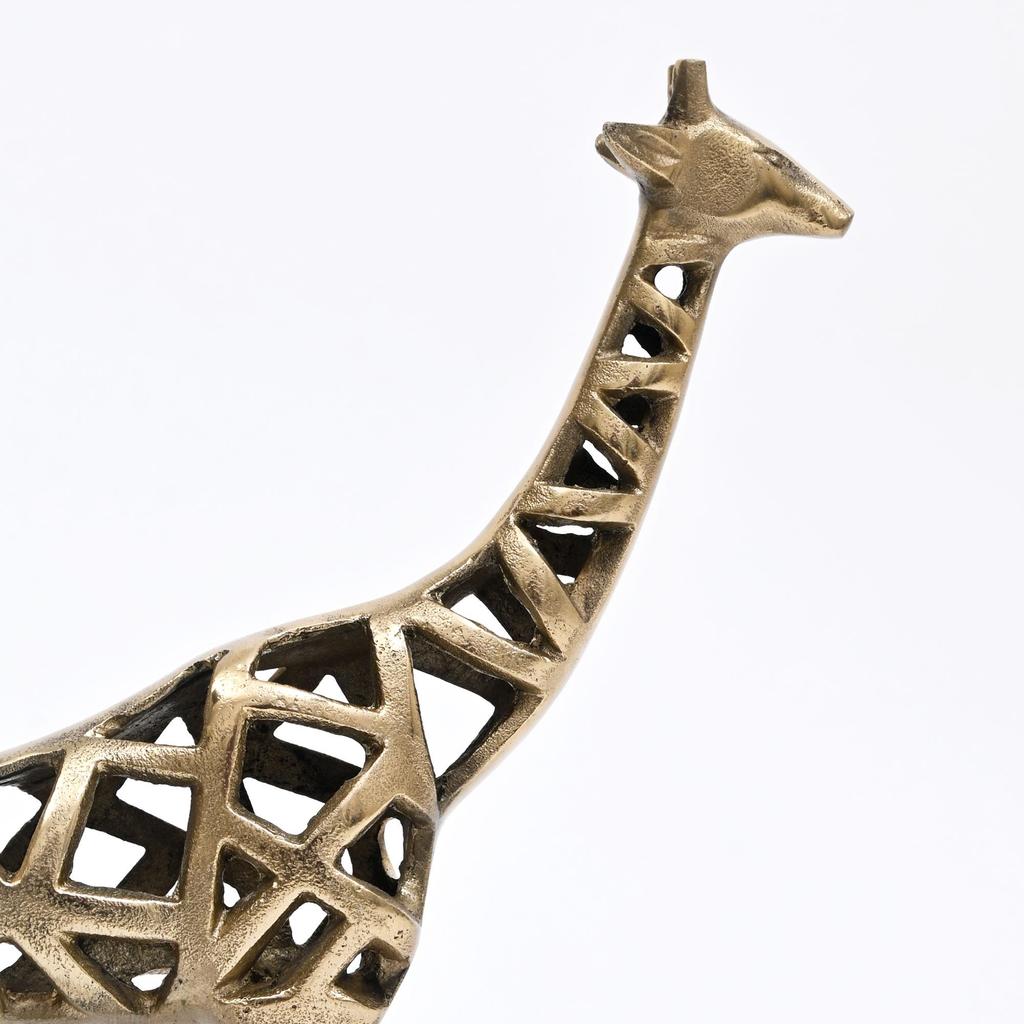 Modern Gold Giraffe Sculpture Handcrafted Aluminum Home Décor